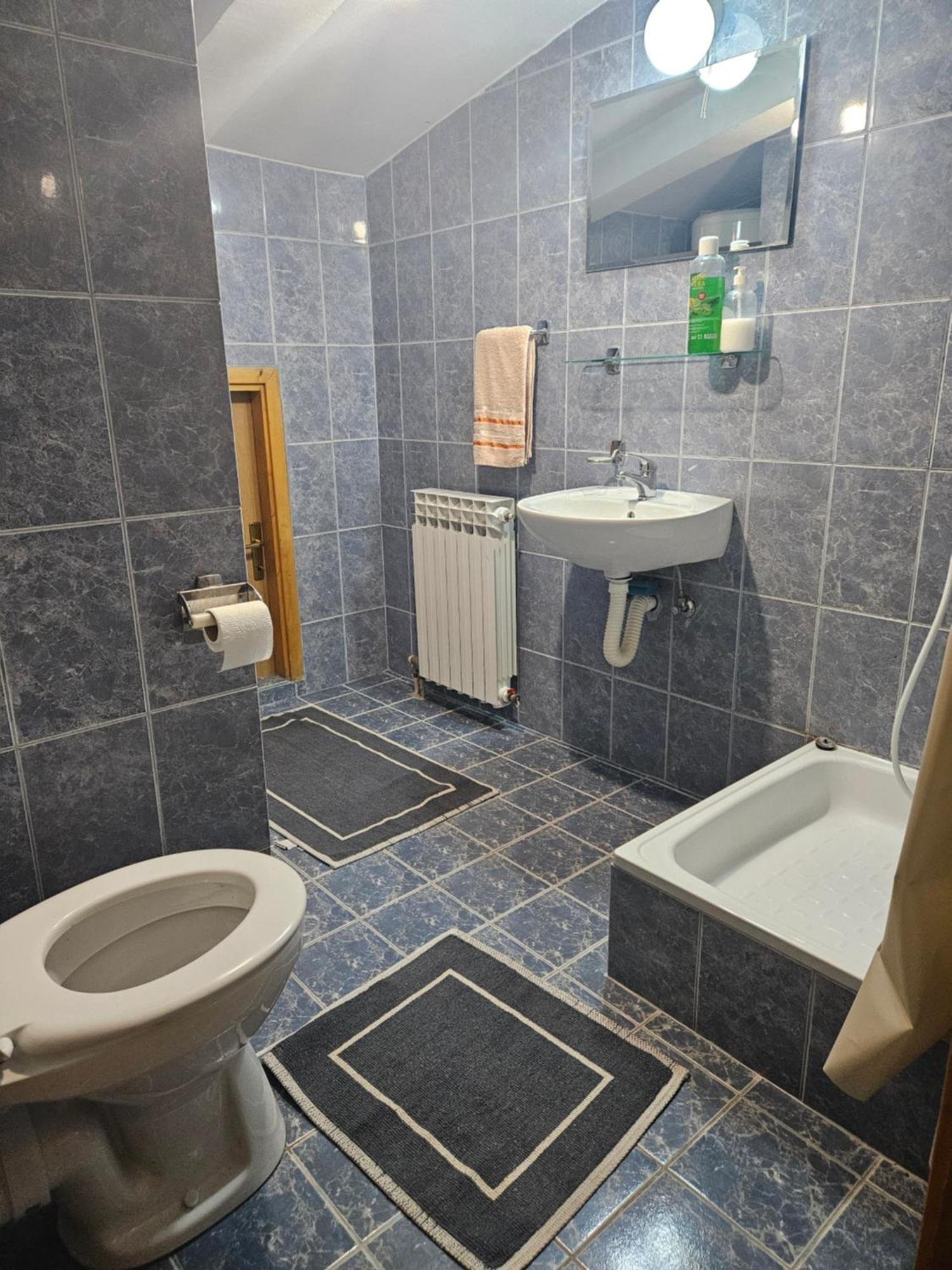 Apartman Ellye Lukavica ภายนอก รูปภาพ