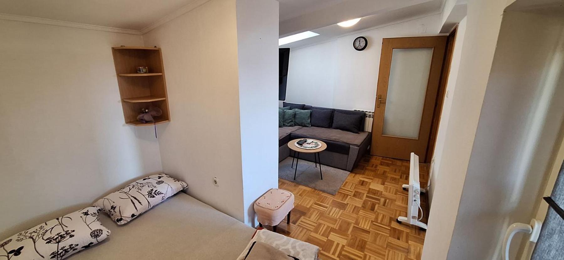 Apartman Ellye Lukavica ภายนอก รูปภาพ