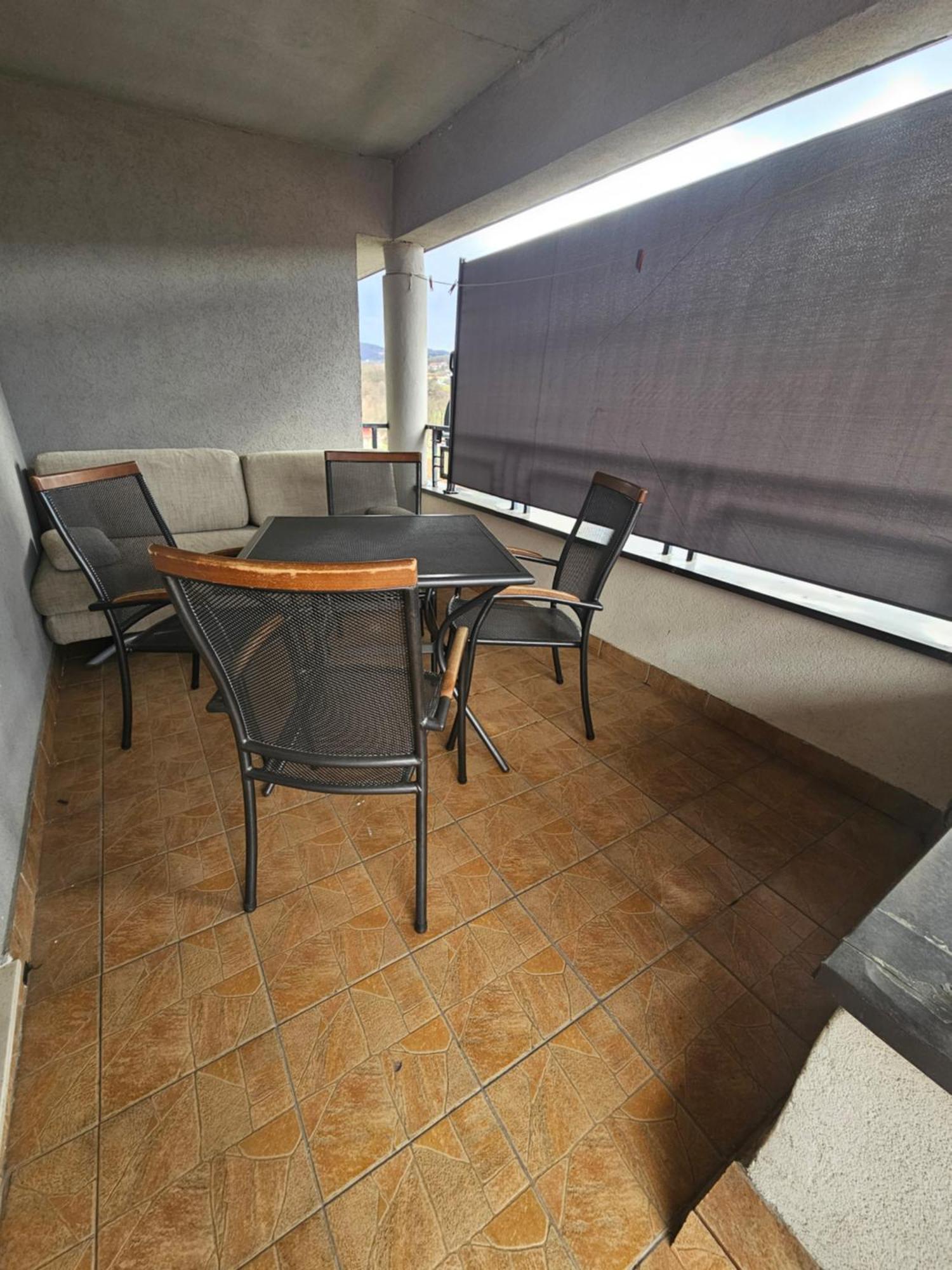 Apartman Ellye Lukavica ภายนอก รูปภาพ